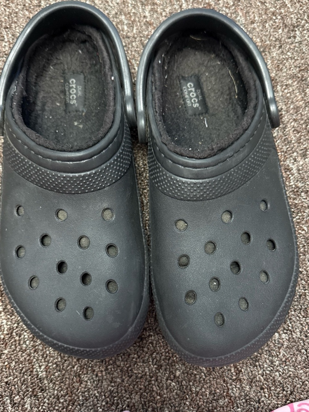 CROCS Black Fuzzy-Lined Clog